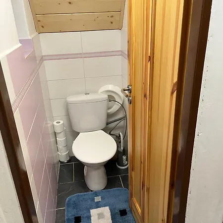 Chata Loucna Pod Klinovcem Alpstuga *